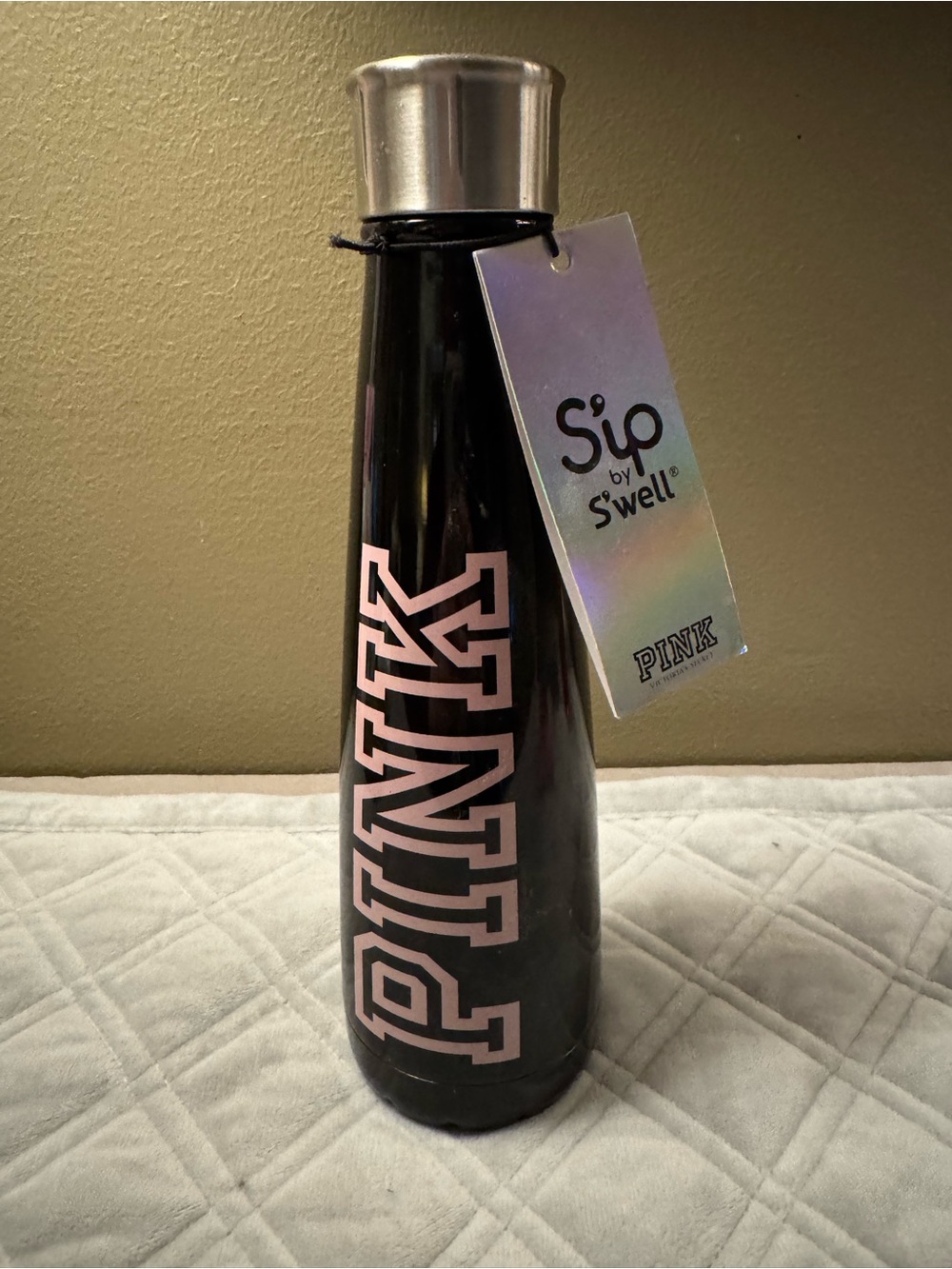 PINK Victoria's Secret Sip by Swell Black Bottle with Light Pink Logo